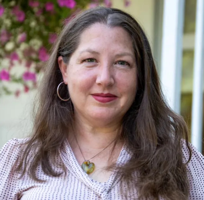 Julia Gandy